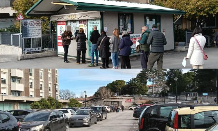 "Lunghe code alla cassa e niente posti auto gratuiti per persone fragili: quanti problemi all'ospedale di Macerata"