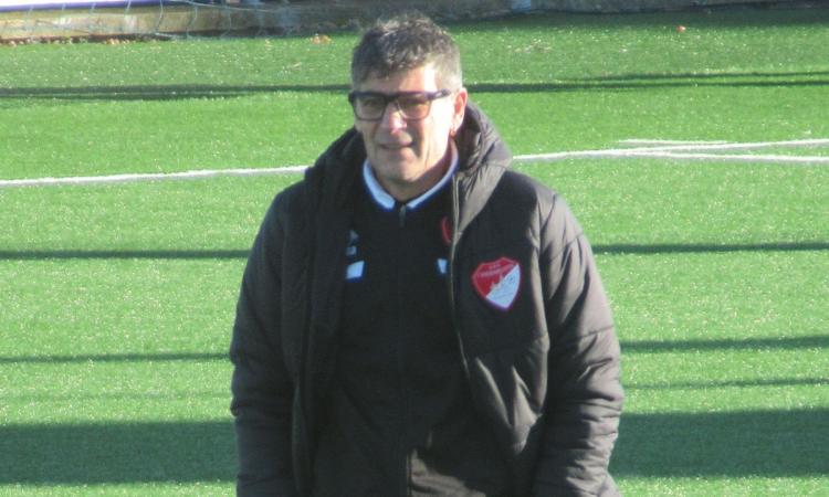 Chiesanuova ko a Montefano, Mariotti attacca l’arbitraggio: “Avrei preferito perdere 5-0” Chiesanuova ko a Montefano, Mariotti attacca l’arbitraggio: “Avrei preferito perdere 5-0”