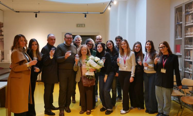 Museo della Scuola di Macerata: Ornella Ricca, prima donatrice, in visita speciale (VIDEO) Museo della Scuola di Macerata: Ornella Ricca, prima donatrice, in visita speciale (VIDEO)