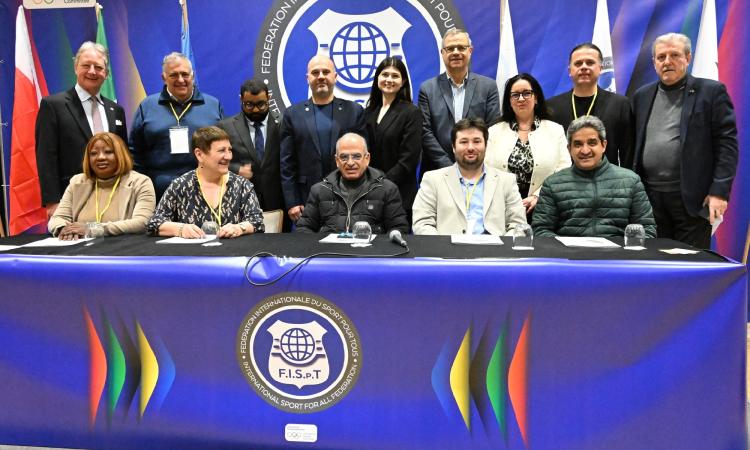 Da Macerata ai vertici dello sport mondiale: Enzo Casadidio guiderà il comitato internazionale dei giochi tradizionali Da Macerata ai vertici dello sport mondiale: Enzo Casadidio guiderà il comitato internazionale dei giochi tradizionali