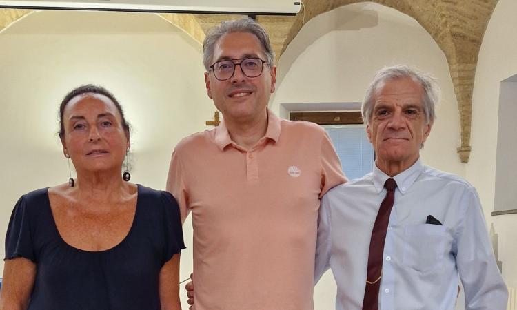 "I consiglieri di Fratelli d'Italia di Tolentino usano la scuola per fare politica" "I consiglieri di Fratelli d'Italia di Tolentino usano la scuola per fare politica"