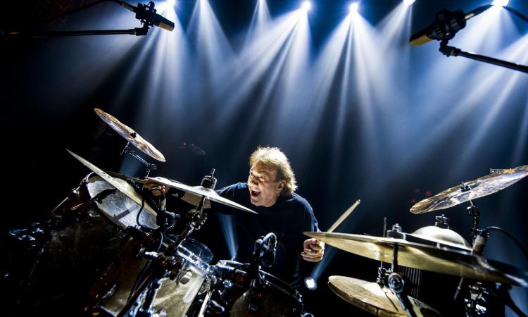 Tullio De Piscopo sceglie Castelraimondo: qui la data zero del tour degli 80 anni