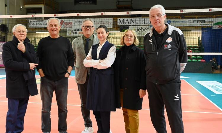 Julio Velasco in visita alla CBF Balducci HR: “Macerata può diventare città di riferimento per il volley"