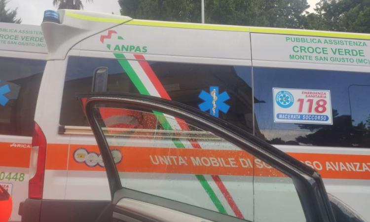 Incidente a Mogliano: investiti un uomo e il suo cane, nulla da fare per l'animale