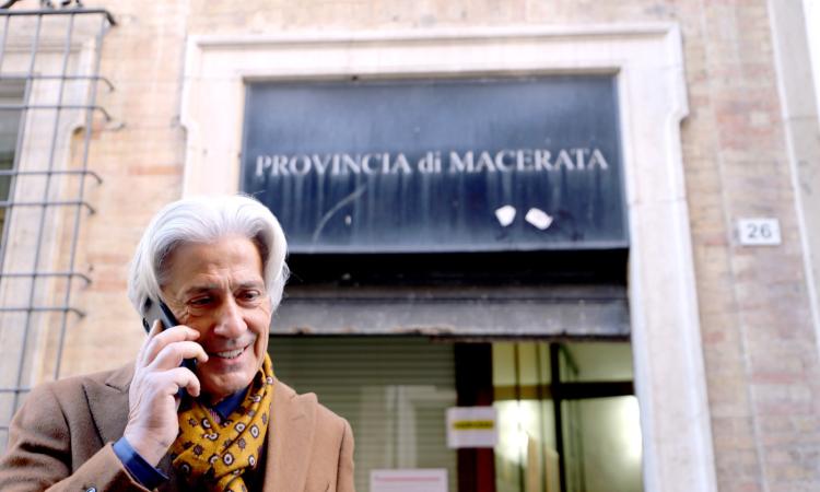 Parcaroli punta al bis in Provincia: il Centrodestra aspettando Godot non dà segni di vita Parcaroli punta al bis in Provincia: il Centrodestra aspettando Godot non dà segni di vita