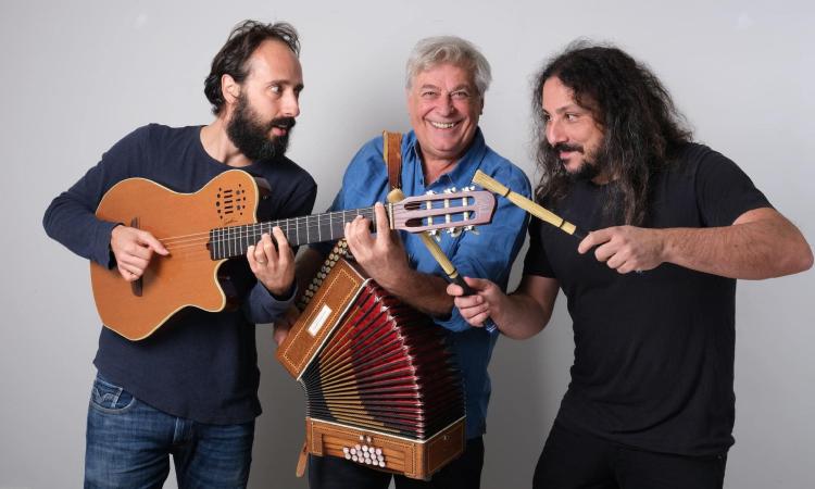 Recanati diventa la capitale della World Music: nasce il dipartimento "Suoni Erranti" Recanati diventa la capitale della World Music: nasce il dipartimento "Suoni Erranti"