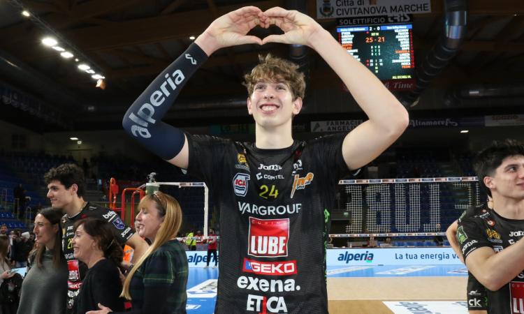 La Lube strapazza Monza nell'ultima di regular season: Tenorio si regala serata da mvp La Lube strapazza Monza nell'ultima di regular season: Tenorio si regala serata da mvp