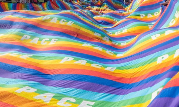 "Contro la guerra e il riarmo": le Marche scendono in piazza per la pace