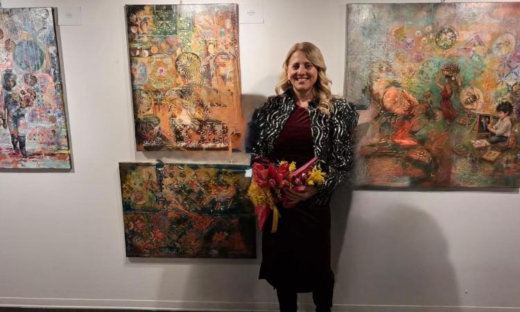 Tolentino, Silvia Gatti in mostra con dodici opere dedicate alla forza simbolica della donna Tolentino, Silvia Gatti in mostra con dodici opere dedicate alla forza simbolica della donna