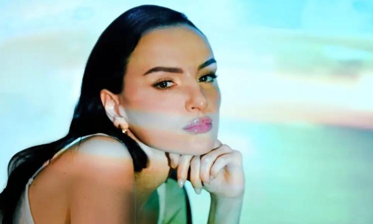 Arisa in concerto tra Civitanova e Macerata: anteprima al Rossini e show allo Sferisterio