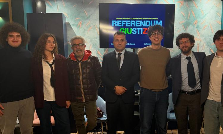 Civitanova, il futuro della giustizia interessa i giovani: successo per l'incontro pubblico sul referendum Civitanova, il futuro della giustizia interessa i giovani: successo per l'incontro pubblico sul referendum