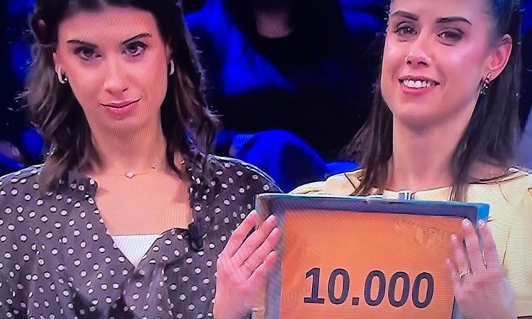 Gemelle di Porto Recanati ad ‘Affari Tuoi’: il colpo grosso sfuma ma arrivano 10mila euro