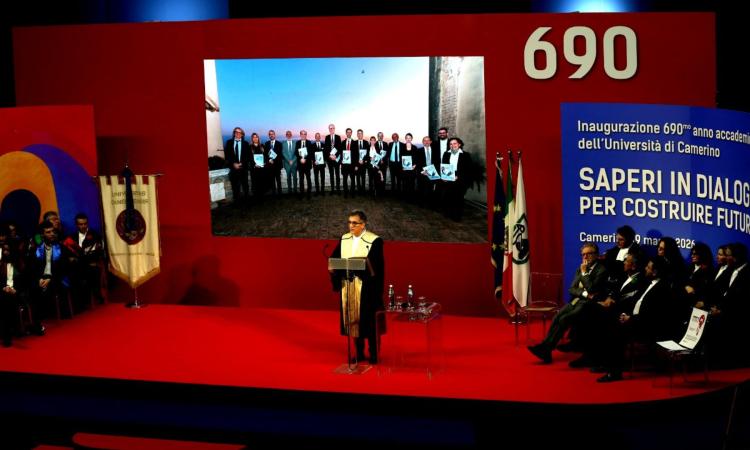 Unicam apre il 690° anno accademico: “Non è solo un luogo dove si studia, ma dove si diventa” (VIDEO e FOTO)