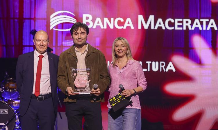 Musicultura: Giavitto conquista il Premio del Pubblico Banca Macerata Musicultura: Giavitto conquista il Premio del Pubblico Banca Macerata