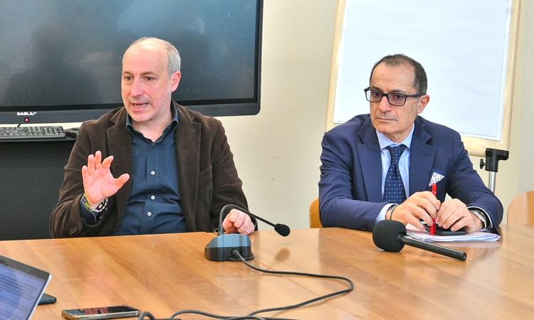 Marche, sacche di plasma sprecate dopo i prelievi: "Faremo una verifica ma i numeri sono montati" Marche, sacche di plasma sprecate dopo i prelievi: "Faremo una verifica ma i numeri sono montati"