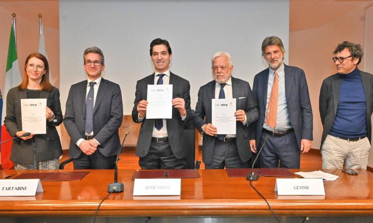 Variante Statale 16 a Porto Potenza: firmata la convenzione da 38 milioni Variante Statale 16 a Porto Potenza: firmata la convenzione da 38 milioni