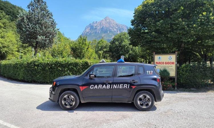 Ussita, cantieri privi di sicurezza: denunciati sette amministratori e multe per 90mila euro Ussita, cantieri privi di sicurezza: denunciati sette amministratori e multe per 90mila euro