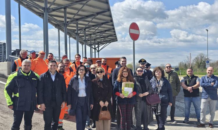 Corridonia rinnova l’Isola Ecologica: "Più efficiente e accessibile" Corridonia rinnova l’Isola Ecologica: "Più efficiente e accessibile"