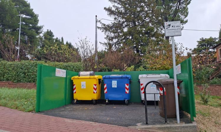 "A Macerata i cassonetti smart riducono gli abbandoni nelle zone extraurbane" "A Macerata i cassonetti smart riducono gli abbandoni nelle zone extraurbane"