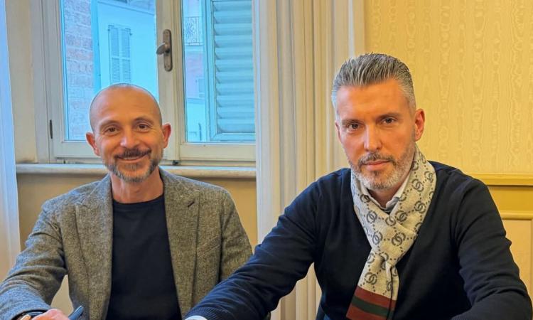 Civitanova, rivoluzione mercatini: piazza XX Settembre libera dalle auto, bancarelle spostate sui vialetti Civitanova, rivoluzione mercatini: piazza XX Settembre libera dalle auto, bancarelle spostate sui vialetti