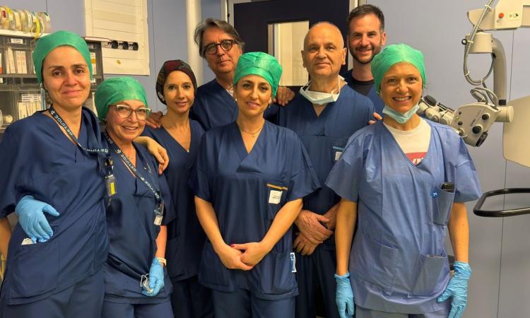All’ospedale di Civitanova il primo “orecchio bionico”: intervento riuscito su un paziente sordo dalla nascita All’ospedale di Civitanova il primo “orecchio bionico”: intervento riuscito su un paziente sordo dalla nascita