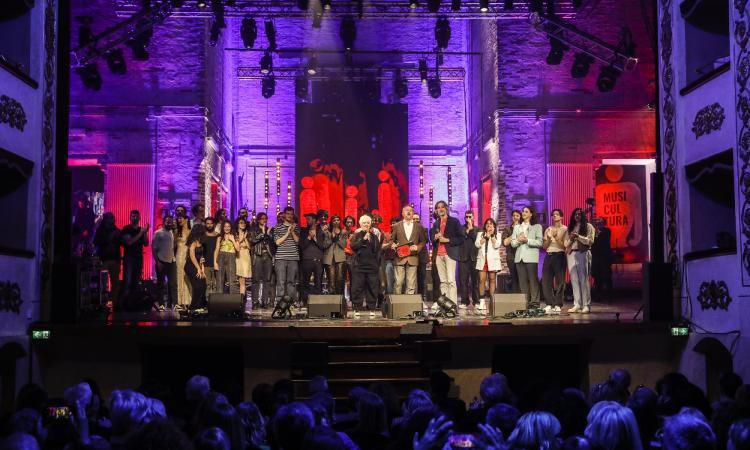 Musicultura - Annunciati i 16 finalisti: appuntamento al Teatro Persiani di Recanati il 23 e 24 aprile Musicultura - Annunciati i 16 finalisti: appuntamento al Teatro Persiani di Recanati il 23 e 24 aprile