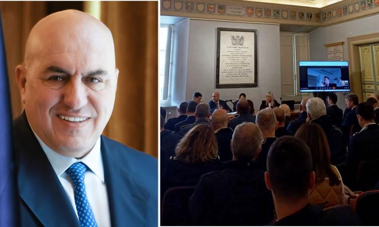 25 Aprile a San Severino, Mattarella con il ministro Crosetto per la cerimonia della Liberazione 25 Aprile a San Severino, Mattarella con il ministro Crosetto per la cerimonia della Liberazione