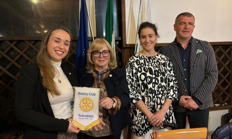Cardiologia interventistica, esperti a confronto all’incontro del Rotary Tolentino Cardiologia interventistica, esperti a confronto all’incontro del Rotary Tolentino