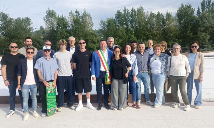 Tolentino, festa in zona Sticchi: inaugurato il nuovo skatepark Tolentino, festa in zona Sticchi: inaugurato il nuovo skatepark