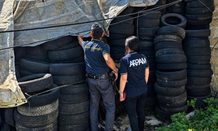 Ambiente, controlli a tappeto nelle Marche: 9 denunciati e 25mila metri quadri sequestrati