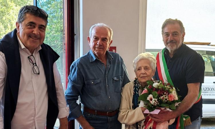 amalia-cinti amalia-cinti
