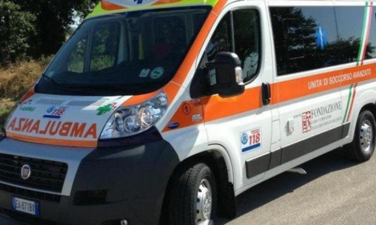 ncidente-via-pancalducci-macerata-21enne-investita ncidente-via-pancalducci-macerata-21enne-investita
