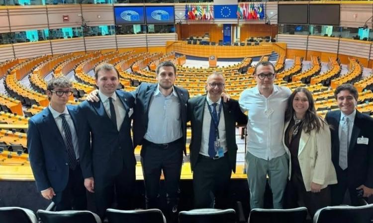 giovani-democratici-macerata-marche-bruxelles-europa