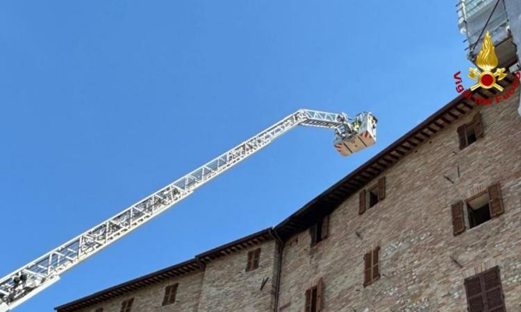 incendio-amandola-convento-san.lorenzo incendio-amandola-convento-san.lorenzo