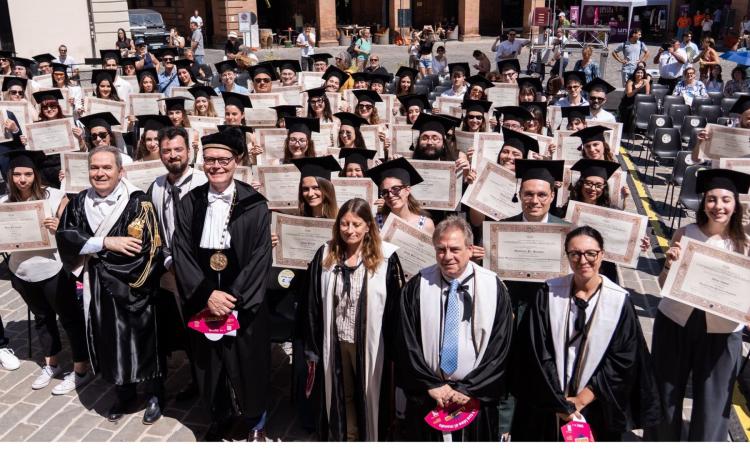 Laurea Macerata Laurea Macerata