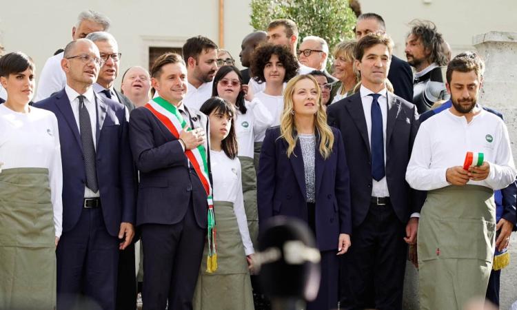 meloni-ascoli-inaugurazione-palazzo-saladini-pilastri