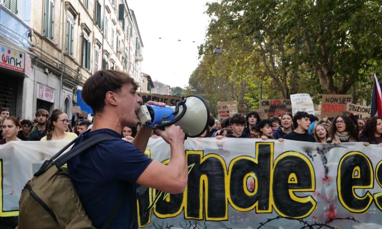 manifestazione-ancona