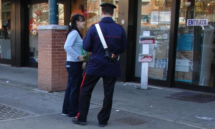 Shopping a scrocco al centro commerciale: pregiudicato romeno in manette
