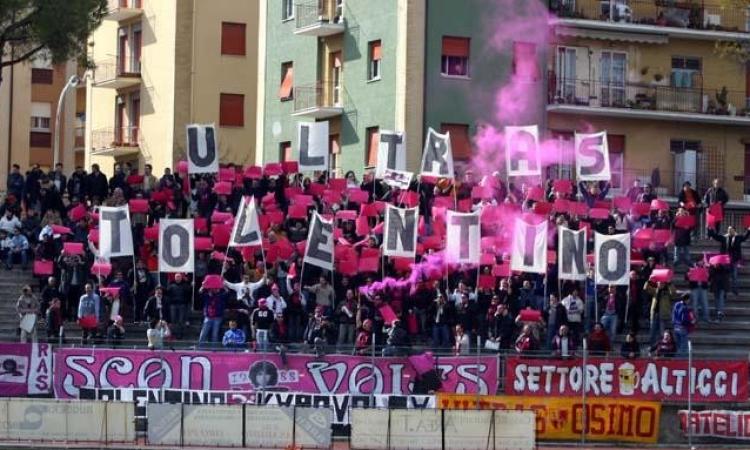 Gli Sconvolts 1988 Tolentino in aiuto della popolazione terremotata