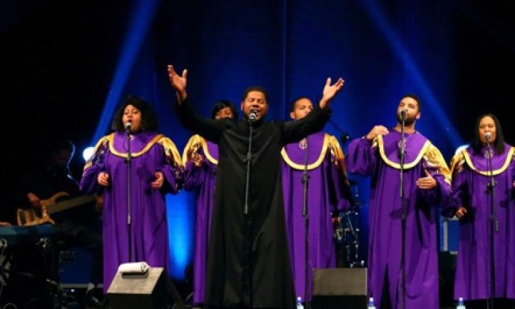 Il grande coro stellato The Mount Unity Gospel Choir al Feronia di San Severino