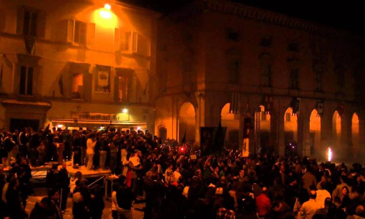 Alzano il gomito alla Corsa alla Spada: patente ritirata a cinque giovani