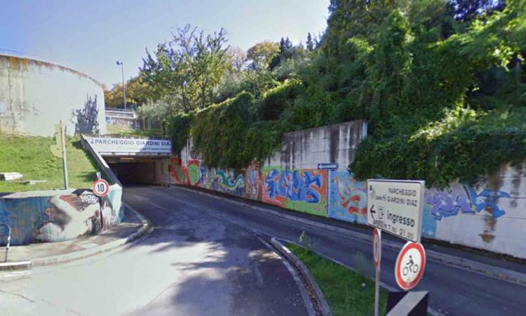 Furto al Park Sì: bottino di 200 euro