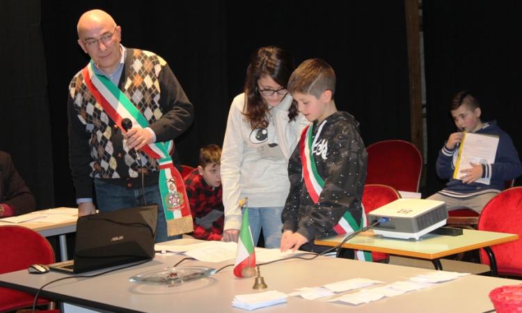 Nicola Elisei è il primo sindaco baby di Montelupone
