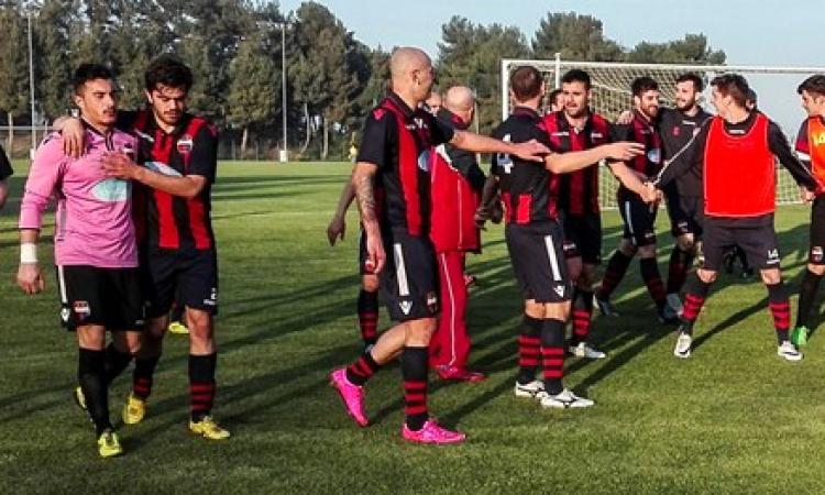 Trionfo rossoblu: la Civitanovese torna in serie D - FOTOSERVIZIO