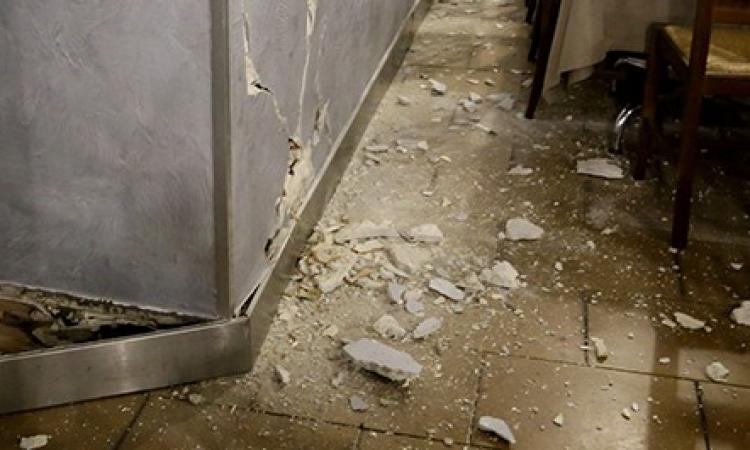 Muccia, inagibile l'hotel Carnevali - FOTO -