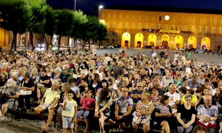 In scena “Varba e capiji ce pinza li fiji”, continua il tour del Teatro 'mpertinende