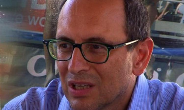 Corvatta chiede rinforzi: "Serve un affiancamento alla polizia locale per arginare il commercio abusivo"