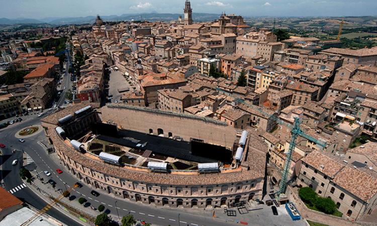 Cescot Macerata, continua la formazione professionale 2016