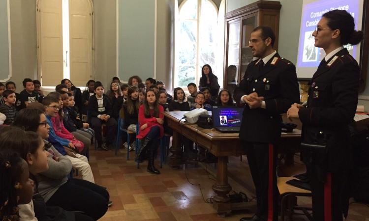 I Carabinieri tornano in cattedra per insegnare la legalità agli studenti