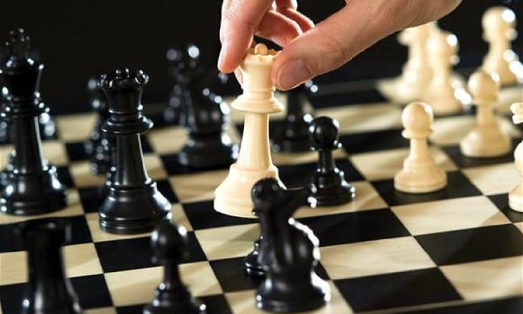 Giovani scacchisti si sfidano nei campionati studenteschi di San Severino